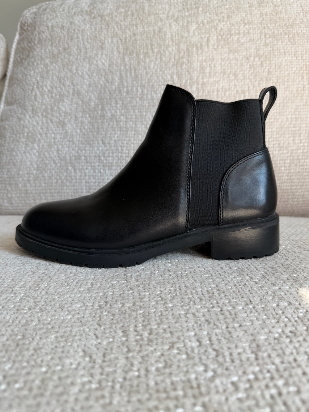 Steve Madden Classic Women’s Lorali Black Leather Chelsea Boot